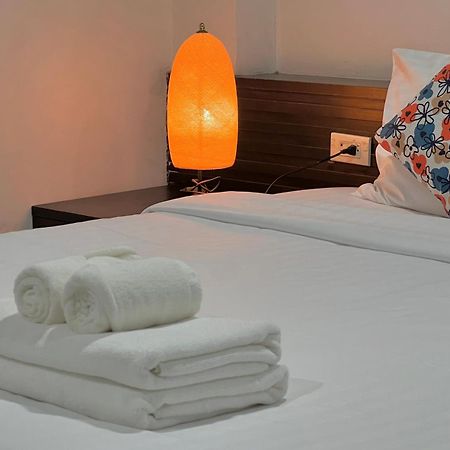 De Nawarat Chiangmai Boutique Apartment Chiang Mai Buitenkant foto