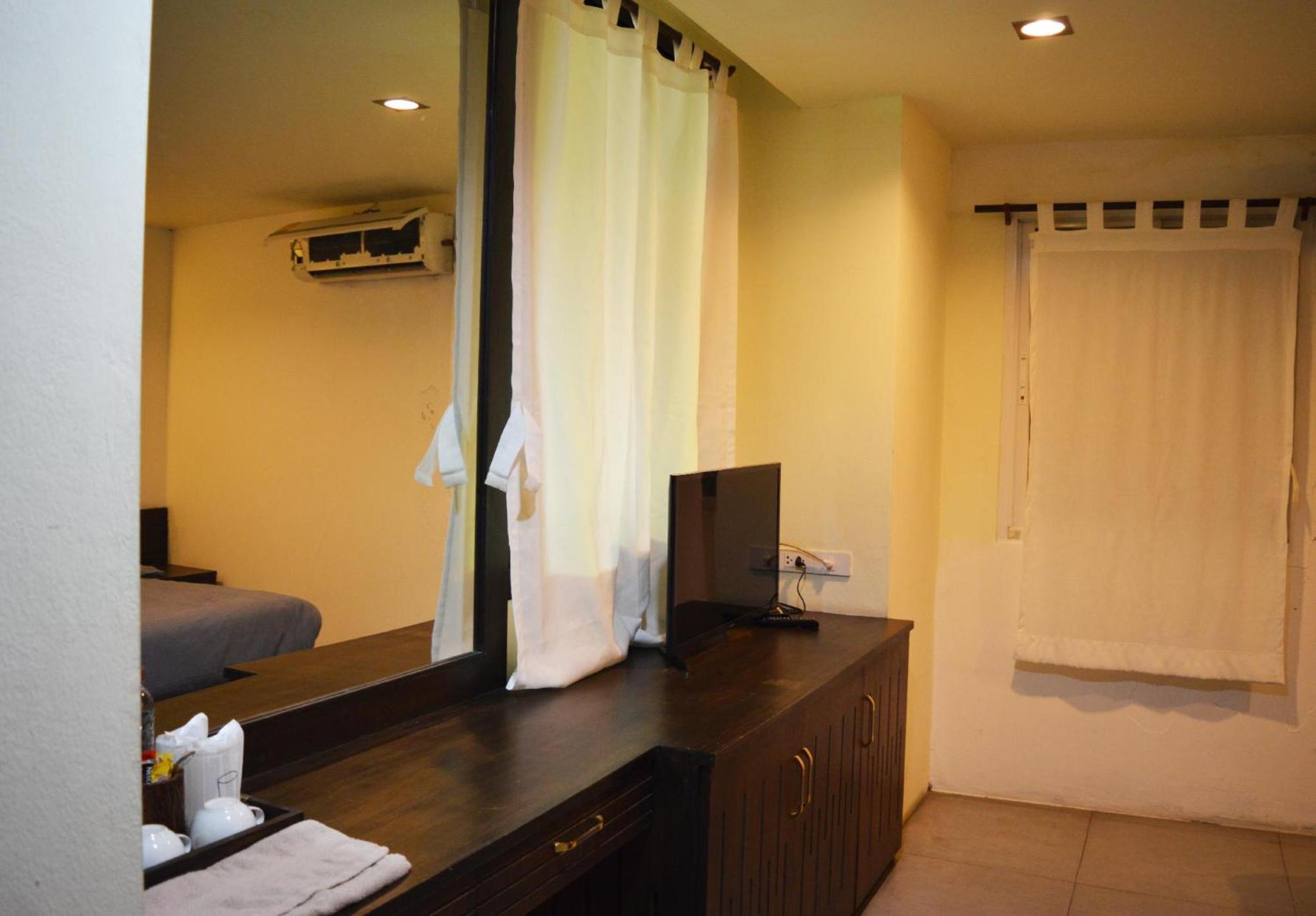 De Nawarat Chiangmai Boutique Apartment Chiang Mai Buitenkant foto